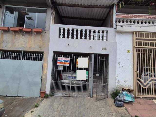 Venda em Jardim Caguassu - São Paulo